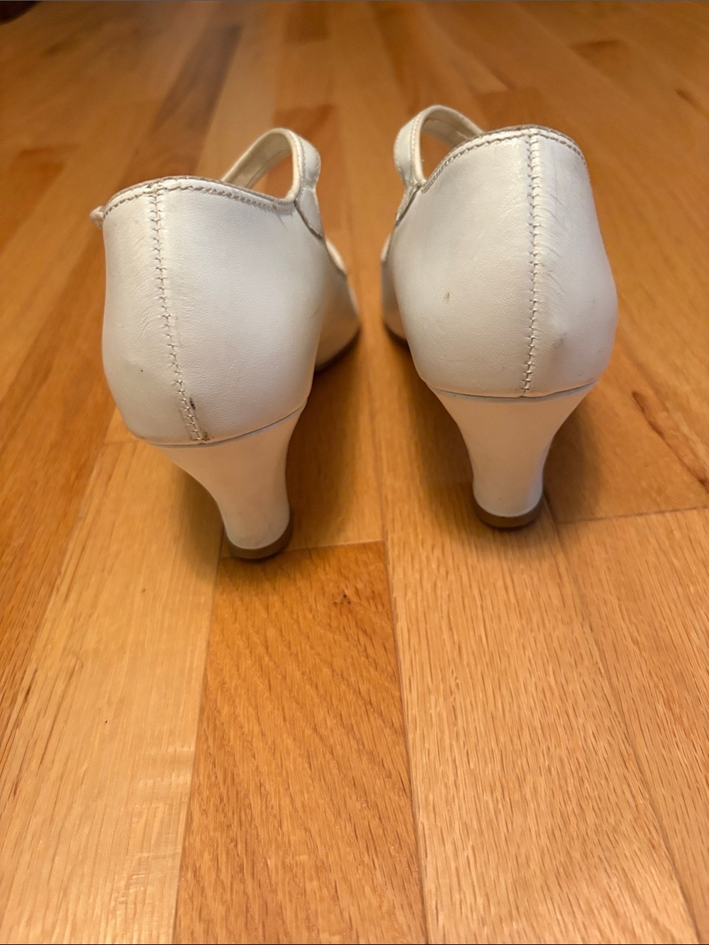 White T-Strap Mary Jane Heels - Picture 5 of 7
